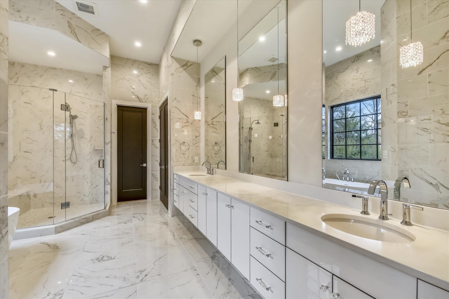 Counselman-Bathroom-17